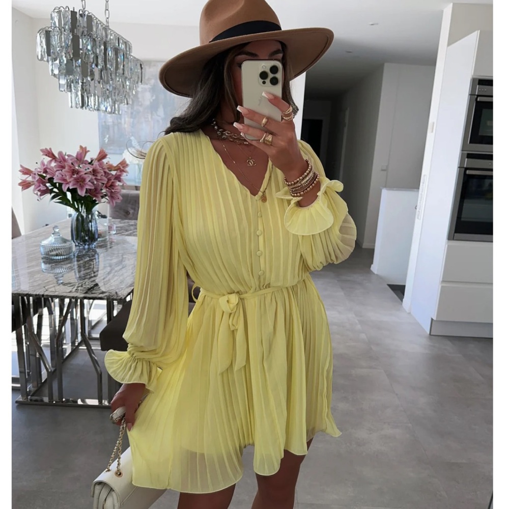Endless Rose Found Love Yellow Lemon Sherbet Pleated Romper XS Ruffle Summer